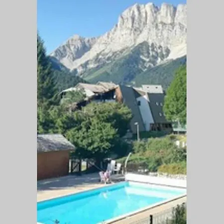 Petit Mansarde 18 M2 Avec Piscine Gratuite Lägenhet *